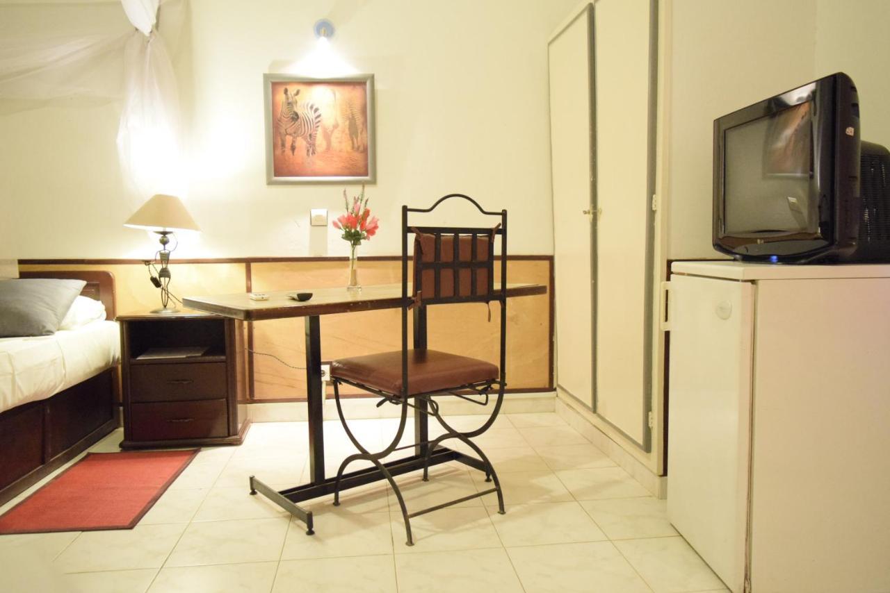 Fana Hotel Dakar Buitenkant foto