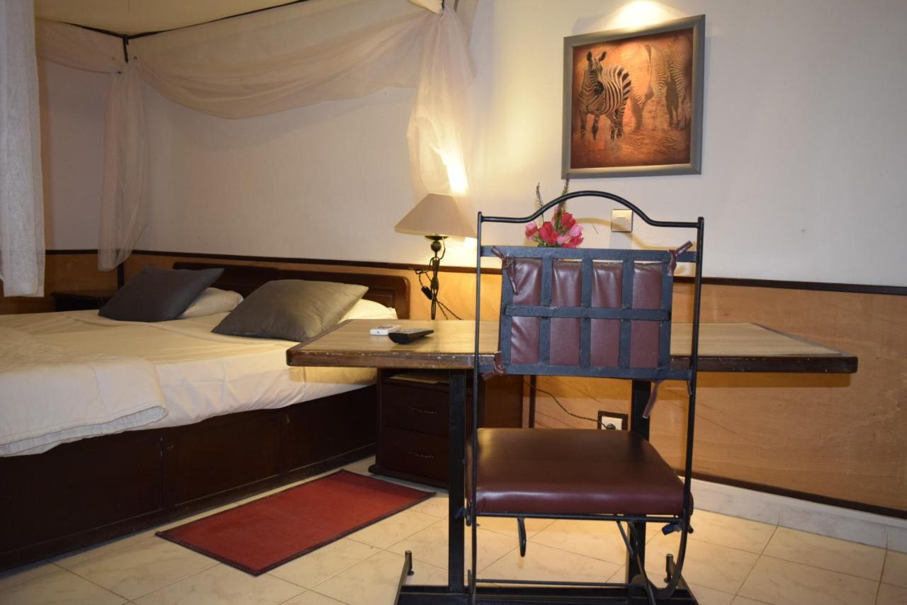 Fana Hotel Dakar Buitenkant foto