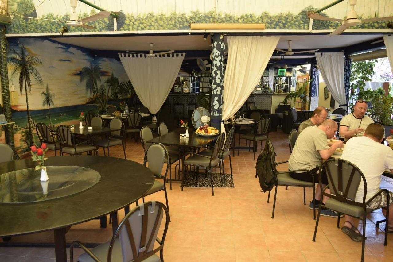 Fana Hotel Dakar Buitenkant foto